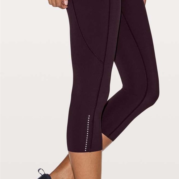 Lululemon Fast and Free Crop II - Picture 2 of 5
